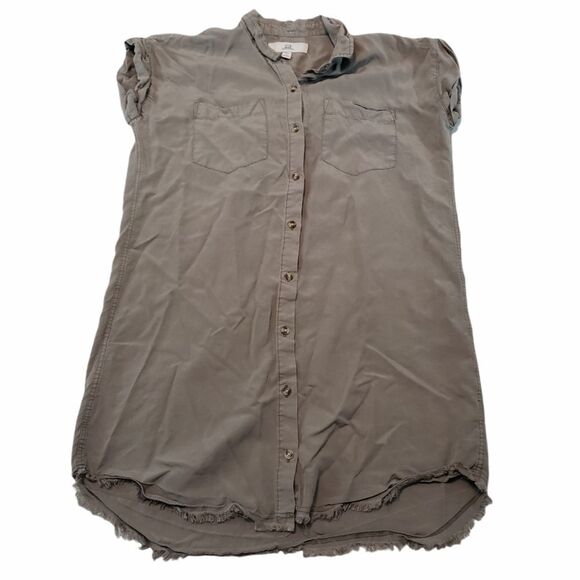 Tread And Supply Top Size Small Lyocell Frayed Hem Rolled Up Sleeves Button Up - Picture 1 of 6
